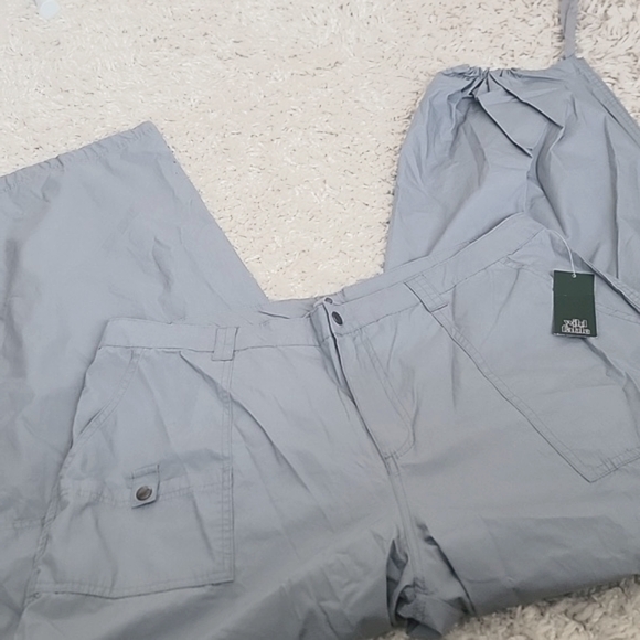 NWT Gray cargos XXL - Picture 3 of 5